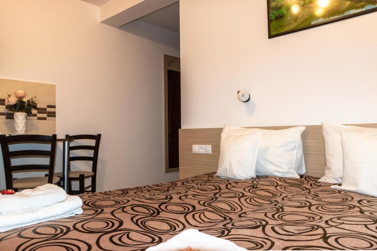 Casa Tofi Vendégház Parajd Kültér fotó